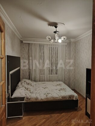 3 otaqlı Köhnə tikili, İnşaatçılar m., Bakı