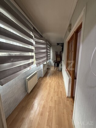 4 otaqlı Köhnə tikili, Qaraçuxur q., Bakı