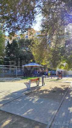2 otaqlı Köhnə tikili, Bakıxanov q., Bakı