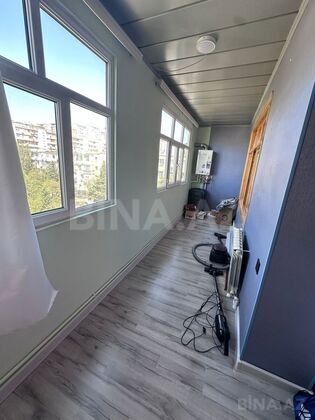 3 otaqlı Köhnə tikili, Xalqlar Dostluğu m., Bakı