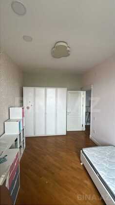 3 otaqlı Yeni tikili, Neftçilər m., Bakı