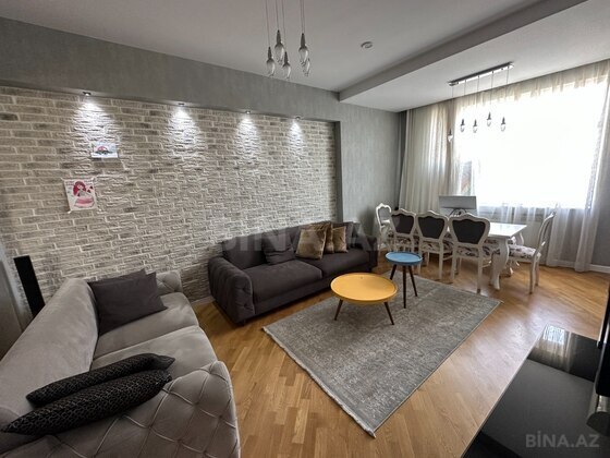 3 otaqlı Yeni tikili, Neftçilər m., Bakı