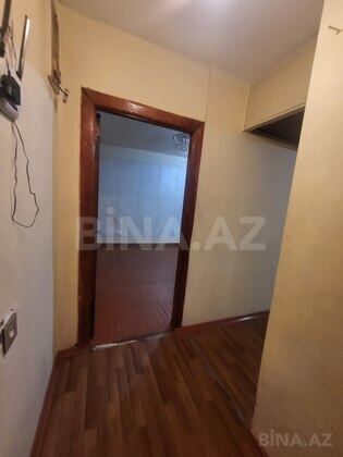 1 otaqlı Köhnə tikili, Neftçilər m., Bakı