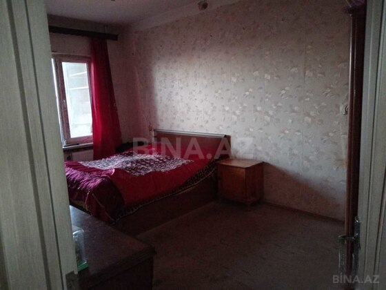 3 otaqlı Köhnə tikili, Həzi Aslanov q., Bakı