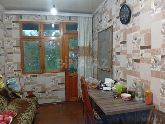 4 otaqlı Köhnə tikili, Azadlıq Prospekti m., Bakı