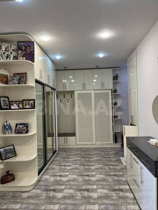 4 otaqlı Yeni tikili, Şah İsmayıl Xətai m., Bakı