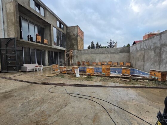 4 otaqlı Həyət evi/Bağ evi, Novxanı q., Bakı