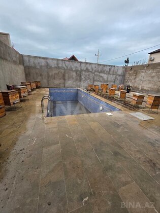 4 otaqlı Həyət evi/Bağ evi, Novxanı q., Bakı