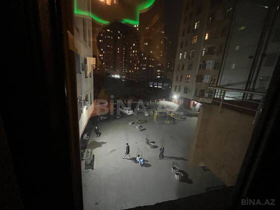 3 otaqlı Yeni tikili, Neftçilər m., Bakı