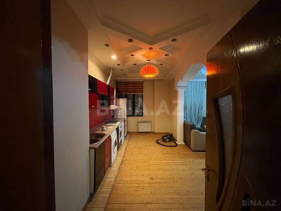 3 otaqlı Yeni tikili, Neftçilər m., Bakı