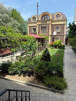 5 otaqlı Həyət evi/Bağ evi, Səbail r., Bakı