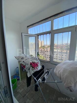 3 otaqlı Köhnə tikili, Bakıxanov q., Bakı