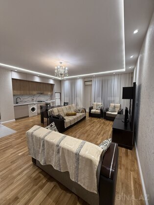 2 otaqlı Yeni tikili, Neftçilər m., Bakı