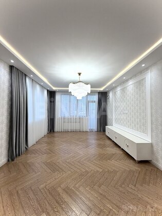 3 otaqlı Yeni tikili, 8 Noyabr m., Bakı