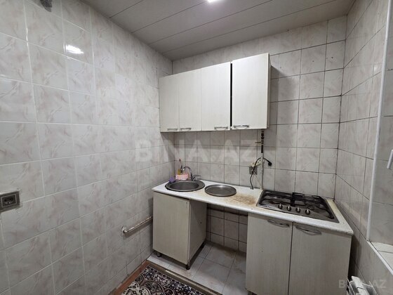2 otaqlı Köhnə tikili, Azadlıq Prospekti m., Bakı