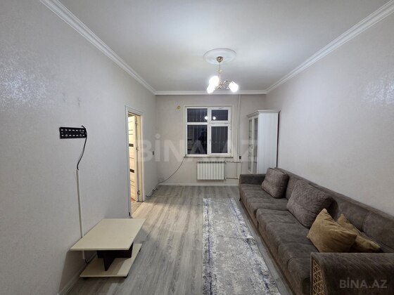 2 otaqlı Köhnə tikili, Azadlıq Prospekti m., Bakı
