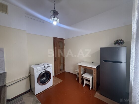 2 otaqlı Köhnə tikili, Həzi Aslanov m., Bakı
