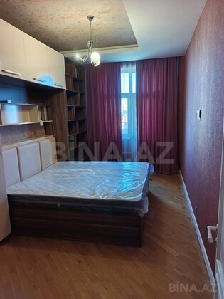 3 otaqlı Yeni tikili, Neftçilər m., Bakı