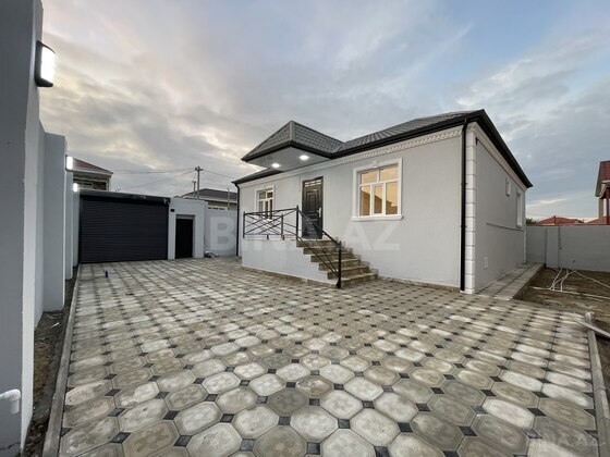 4 otaqlı Həyət evi/Bağ evi, Hövsan q., Bakı