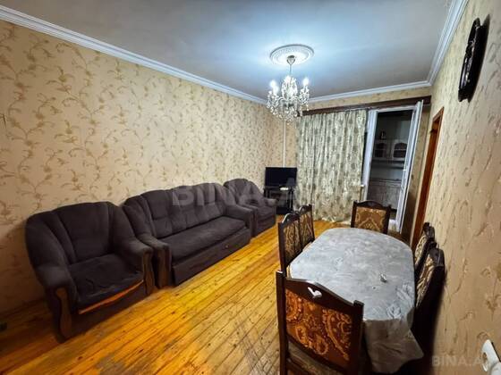 2 otaqlı Köhnə tikili, 7-ci mikrorayon q., Bakı