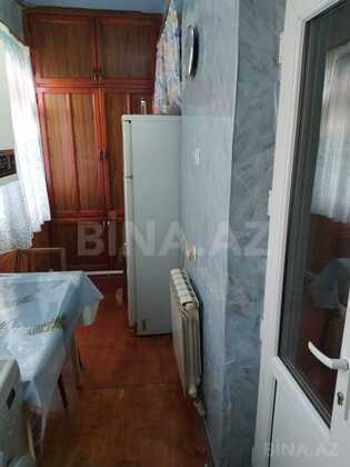 3 otaqlı Köhnə tikili, Lökbatan q., Bakı