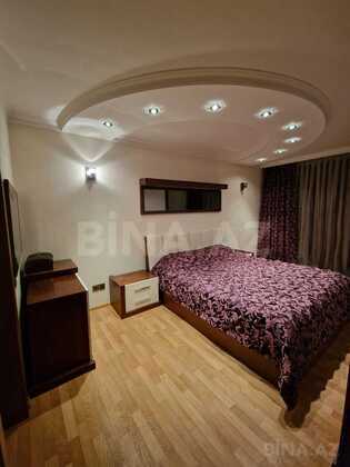 3 otaqlı Köhnə tikili, İnşaatçılar m., Bakı