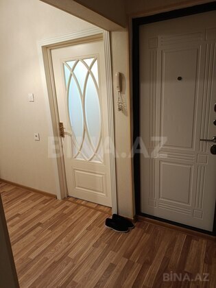 2 otaqlı Köhnə tikili, Xalqlar Dostluğu m., Bakı