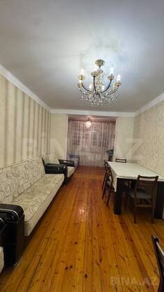 2 otaqlı Köhnə tikili, İnşaatçılar m., Bakı