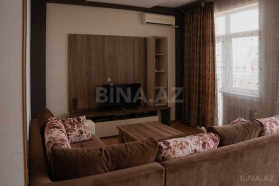 3 otaqlı Yeni tikili, Şah İsmayıl Xətai m., Bakı