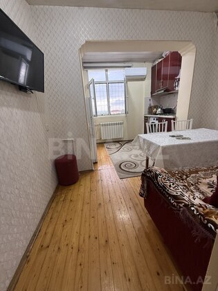 2 otaqlı Köhnə tikili, 7-ci mikrorayon q., Bakı