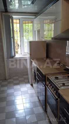 3 otaqlı Köhnə tikili, 8 Noyabr m., Bakı