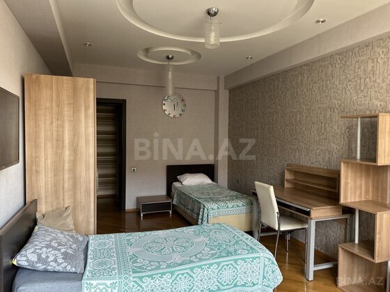 3 otaqlı Yeni tikili, Şah İsmayıl Xətai m., Bakı
