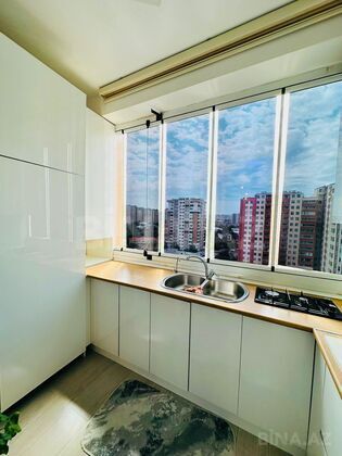 3 otaqlı Yeni tikili, Qara Qarayev m., Bakı