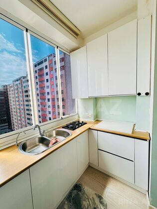 3 otaqlı Yeni tikili, Qara Qarayev m., Bakı