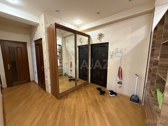 2 otaqlı Yeni tikili, İnşaatçılar m., Bakı