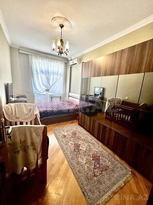 2 otaqlı Yeni tikili, Neftçilər m., Bakı