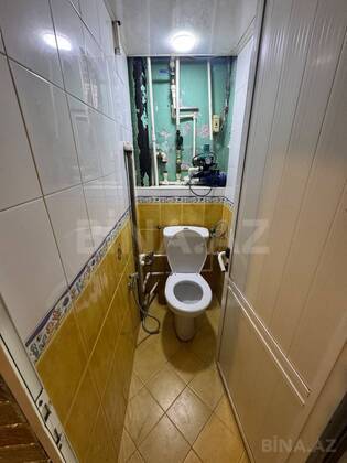 3 otaqlı Köhnə tikili, Bakıxanov q., Bakı