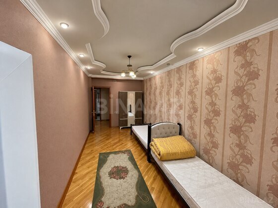 3 otaqlı Yeni tikili, İnşaatçılar m., Bakı