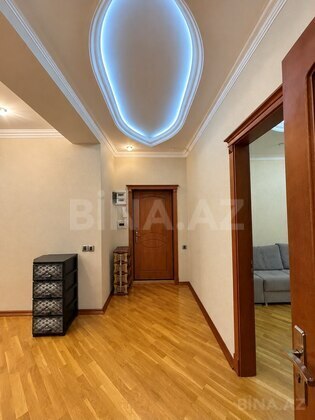 3 otaqlı Yeni tikili, İnşaatçılar m., Bakı