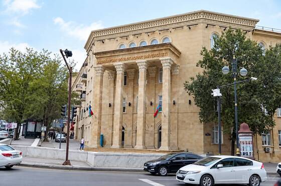 3 otaqlı Köhnə tikili, Elmlər Akademiyası m., Bakı