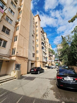 3 otaqlı Köhnə tikili, Neftçilər m., Bakı