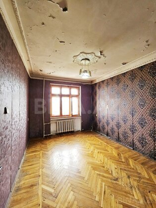 3 otaqlı Köhnə tikili, Neftçilər m., Bakı