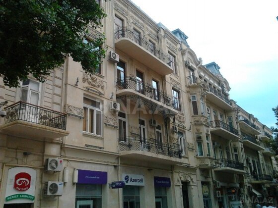 5 otaqlı Köhnə tikili, İçəri Şəhər m., Bakı