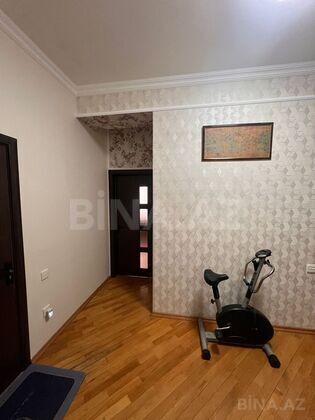 2 otaqlı Yeni tikili, 7-ci mikrorayon q., Bakı