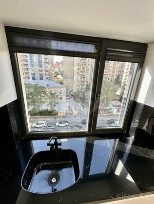 3 otaqlı Yeni tikili, Gənclik m., Bakı