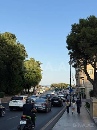 4 otaqlı Köhnə tikili, İçəri Şəhər m., Bakı