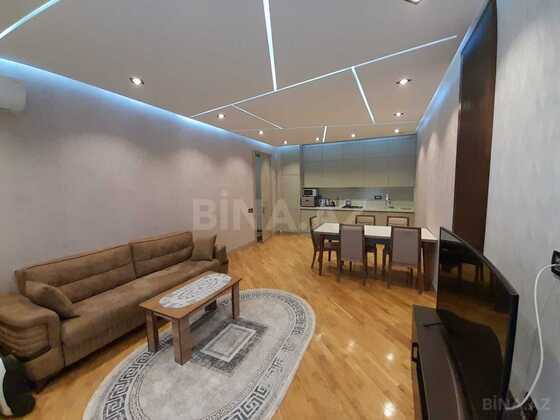 3 otaqlı Yeni tikili, 8 Noyabr m., Bakı
