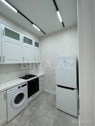 2 otaqlı Yeni tikili, 8 Noyabr m., Bakı
