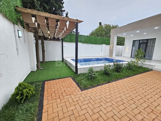 4 otaqlı Həyət evi/Bağ evi, Şüvəlan q., Bakı