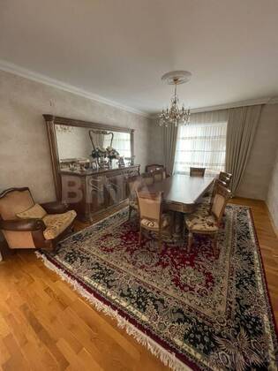 8 otaqlı Həyət evi/Bağ evi, Həzi Aslanov q., Bakı